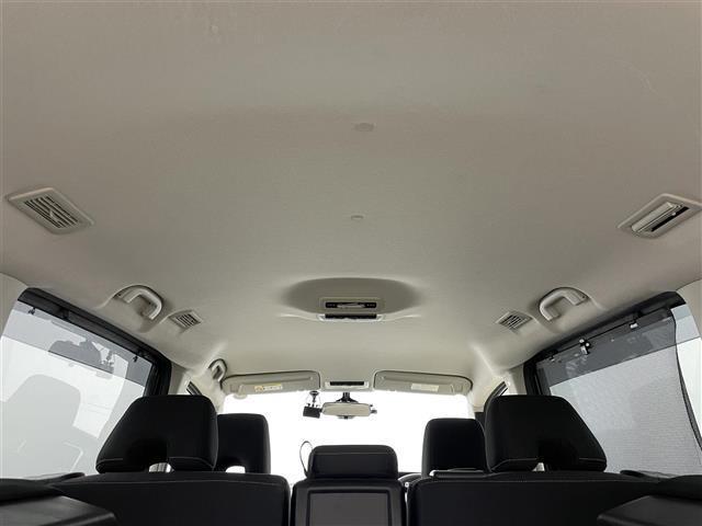 セレナ ハイウェイスター Vセレクション 純正9インチナビ アラウンドビューモニター 両側パワースライドドア エマージェンシーブレーキ クルーズコントロール LEDヘッドライト ビルトインETC プッシュスタート スマートキー オートライト(13枚目)