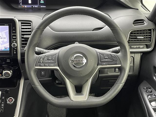 セレナ ハイウェイスター Vセレクション 純正9インチナビ アラウンドビューモニター 両側パワースライドドア エマージェンシーブレーキ クルーズコントロール LEDヘッドライト ビルトインETC プッシュスタート スマートキー オートライト(25枚目)