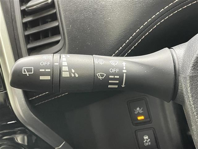 セレナ ハイウェイスター Vセレクション 純正9インチナビ アラウンドビューモニター 両側パワースライドドア エマージェンシーブレーキ クルーズコントロール LEDヘッドライト ビルトインETC プッシュスタート スマートキー オートライト(26枚目)