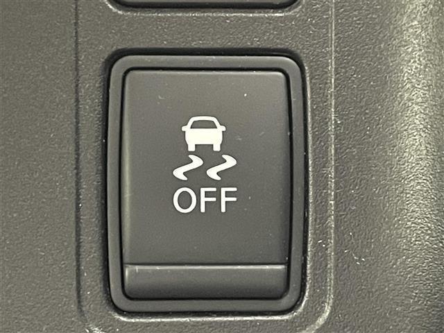 セレナ ハイウェイスター Vセレクション 純正9インチナビ アラウンドビューモニター 両側パワースライドドア エマージェンシーブレーキ クルーズコントロール LEDヘッドライト ビルトインETC プッシュスタート スマートキー オートライト(42枚目)