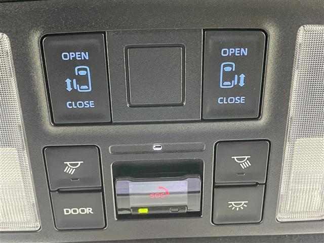 ノア ハイブリッドＳ－Ｚ　純正１０．５インチナビ　純正１４インチフリップダウンモニター　バックカメラ　ビルトインＥＴＣ２．０　レーダークルーズコントロール　前後ドライブレコーダー　両側パワースライドドア　ＬＥＤライト　ＤＶＤ（6枚目）