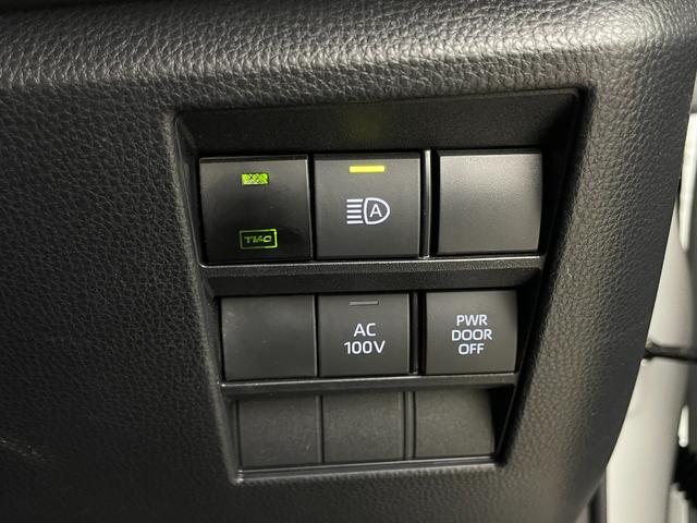 ノア ハイブリッドＳ－Ｚ　純正１０．５インチナビ　純正１４インチフリップダウンモニター　バックカメラ　ビルトインＥＴＣ２．０　レーダークルーズコントロール　前後ドライブレコーダー　両側パワースライドドア　ＬＥＤライト　ＤＶＤ（43枚目）