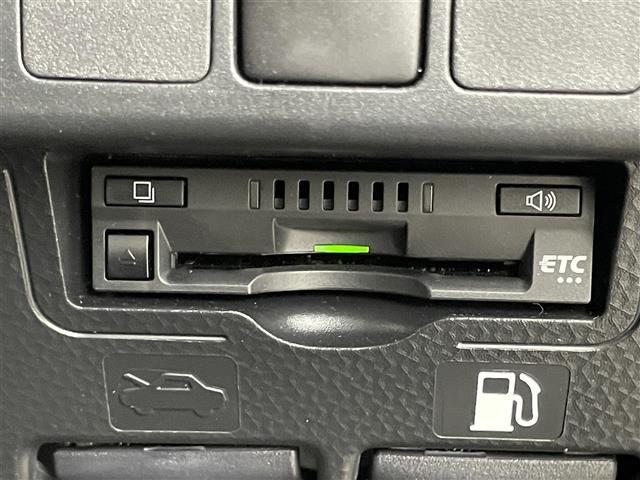 ルーミー カスタムＧ　純正９型ディスプレイオーディオ　両側電動スライドドア　レーダークルーズコントロール　前後ドライブレコーダー　シートヒーター　前後コーナーセンサー　踏み間違い防止　衝突軽減ブレーキ　ＨＤＭＩ接続　ＬＥＤ（24枚目）