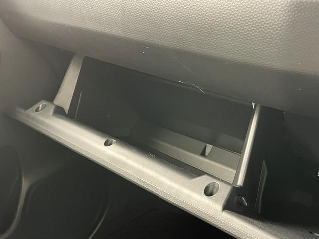 ルーミー カスタムＧ　純正９型ディスプレイオーディオ　両側電動スライドドア　レーダークルーズコントロール　前後ドライブレコーダー　シートヒーター　前後コーナーセンサー　踏み間違い防止　衝突軽減ブレーキ　ＨＤＭＩ接続　ＬＥＤ（43枚目）