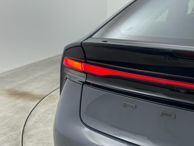 プリウス G 純正ディスプレイオーディオ バックカメラ ブラインドスポットモニター LEDライト レーダークルーズコントロール ビルトインETC2.0 AC100V シートヒーター コーナーセンサー スマートキー(72枚目)