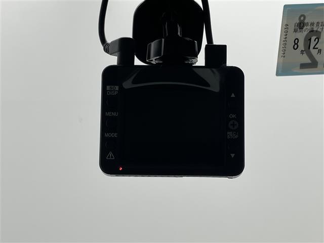 スペーシアカスタム ハイブリッドXSターボ 純正8インチナビ 両側パワスラ コーナーセンサー HUD ETC オートライト フォグランプ 前後ドラレコ ハーフレザーシート シートヒーター パドルシフト 追従クルコン LEDライト ステリモ(7枚目)