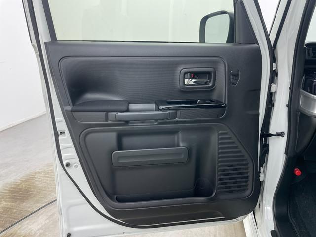 スペーシアカスタム ハイブリッドXSターボ 純正8インチナビ 両側パワスラ コーナーセンサー HUD ETC オートライト フォグランプ 前後ドラレコ ハーフレザーシート シートヒーター パドルシフト 追従クルコン LEDライト ステリモ(49枚目)