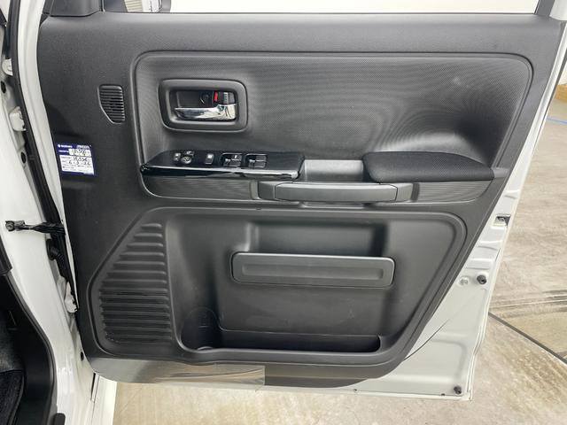 スペーシアカスタム ハイブリッドXSターボ 純正8インチナビ 両側パワスラ コーナーセンサー HUD ETC オートライト フォグランプ 前後ドラレコ ハーフレザーシート シートヒーター パドルシフト 追従クルコン LEDライト ステリモ(50枚目)