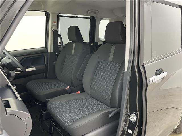 ルーミー カスタムG 純正9インチディスプレイオーディオ 両側電動スライド ビルトインETC シートヒーター LEDヘッドライト バックカメラ クルーズコントロール コーナーセンサー オートハイビーム プッシュスタート(11枚目)