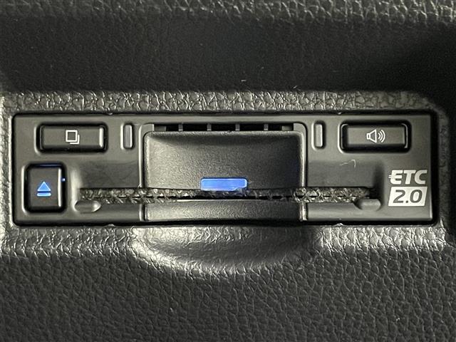 ヴォクシー S-Z 純正10.5インチディスプレイオーディオ バックカメラ 両側パワースライドドア レーダークルーズコントロール オートハイビーム ビルトインETC2.0 シートヒーター 衝突軽減ブレーキ LEDライト(7枚目)