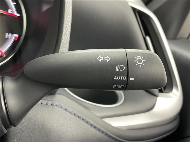 ヴォクシー S-Z 純正10.5インチディスプレイオーディオ バックカメラ 両側パワースライドドア レーダークルーズコントロール オートハイビーム ビルトインETC2.0 シートヒーター 衝突軽減ブレーキ LEDライト(39枚目)