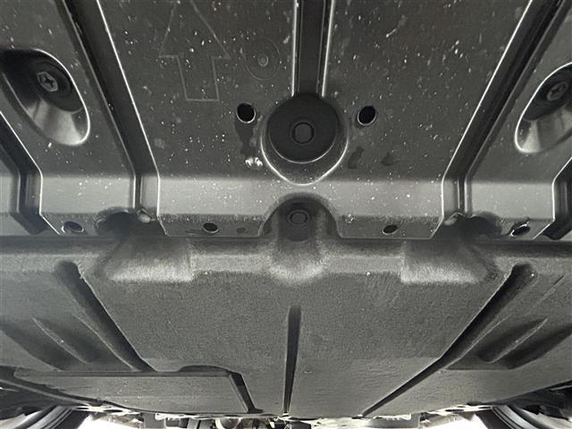 ヴォクシー ハイブリッドS-Z 純正10.5インチディスプレイオーディオ 純正14インチフリップダウンモニター 快適利便パッケージ デジタルインナーミラー ブラインドスポットモニター バックカメラ レーダークルーズコントロール(23枚目)