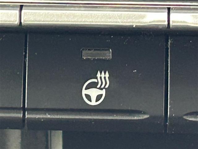 ヴォクシー ハイブリッドS-Z 純正10.5インチディスプレイオーディオ 純正14インチフリップダウンモニター 快適利便パッケージ デジタルインナーミラー ブラインドスポットモニター バックカメラ レーダークルーズコントロール(34枚目)