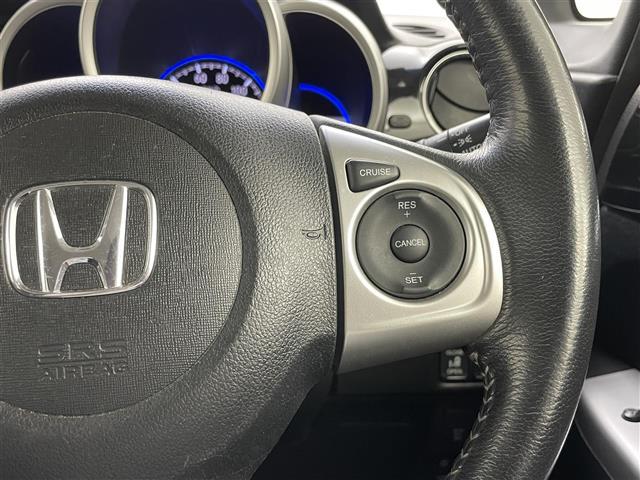 N-BOXカスタム G・ターボLパッケージ 純正ナビ 両側パワースライドドア クルーズコントロール バックカメラ ビルトインETC オートLEDヘッドライト 前後ドライブレコーダー 純正アルミホイール フルセグTV パドルシフト ハーフレザー(4枚目)