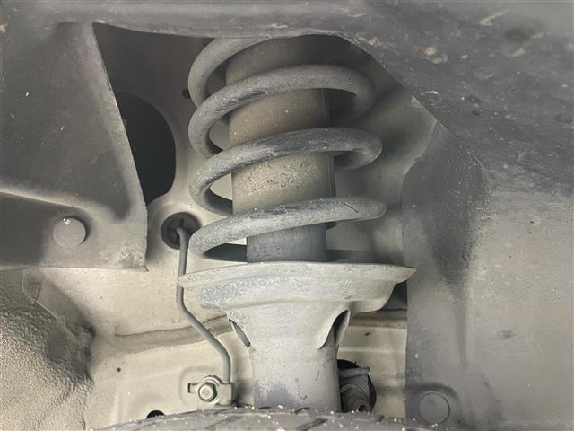 N-BOXカスタム G・ターボLパッケージ 純正ナビ 両側パワースライドドア クルーズコントロール バックカメラ ビルトインETC オートLEDヘッドライト 前後ドライブレコーダー 純正アルミホイール フルセグTV パドルシフト ハーフレザー(22枚目)