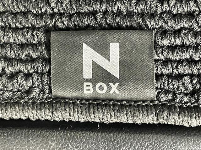 N-BOXカスタム G・ターボLパッケージ 純正ナビ 両側パワースライドドア クルーズコントロール バックカメラ ビルトインETC オートLEDヘッドライト 前後ドライブレコーダー 純正アルミホイール フルセグTV パドルシフト ハーフレザー(42枚目)