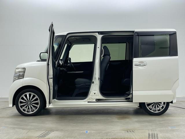 N-BOXカスタム G・ターボLパッケージ 純正ナビ 両側パワースライドドア クルーズコントロール バックカメラ ビルトインETC オートLEDヘッドライト 前後ドライブレコーダー 純正アルミホイール フルセグTV パドルシフト ハーフレザー(70枚目)