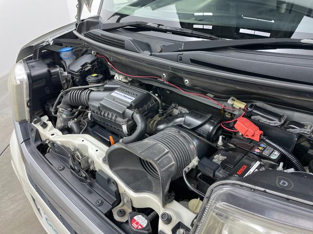 N-BOXカスタム G・ターボLパッケージ 純正ナビ 両側パワースライドドア クルーズコントロール バックカメラ ビルトインETC オートLEDヘッドライト 前後ドライブレコーダー 純正アルミホイール フルセグTV パドルシフト ハーフレザー(75枚目)