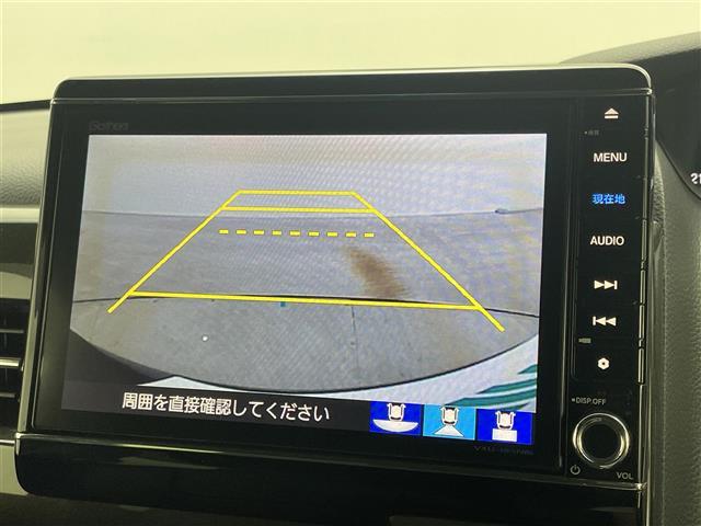 N-BOXカスタム G・Lターボホンダセンシング 純正8インチナビ レーダークルーズコントロール 両側パワースライドドア 衝突軽減ブレーキ ビルトインETC ハーフレザー バックカメラ ドライブレコーダー レーンキープアシスト オートLEDライト(3枚目)