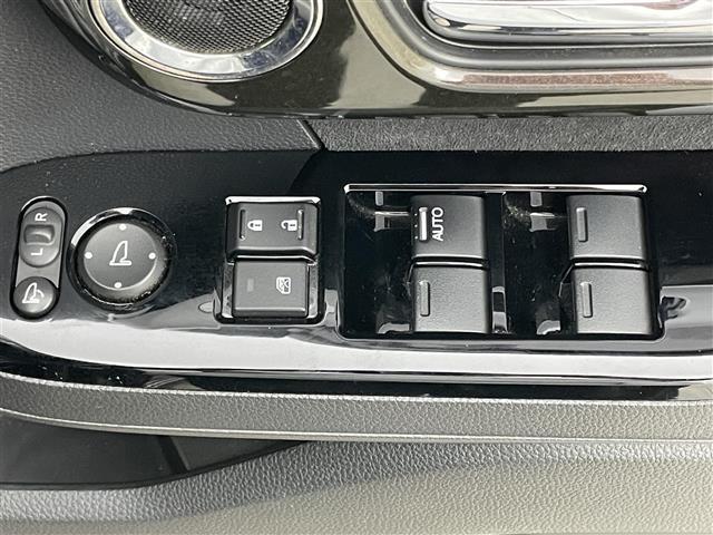 N-BOXカスタム G・Lターボホンダセンシング 純正8インチナビ レーダークルーズコントロール 両側パワースライドドア 衝突軽減ブレーキ ビルトインETC ハーフレザー バックカメラ ドライブレコーダー レーンキープアシスト オートLEDライト(39枚目)