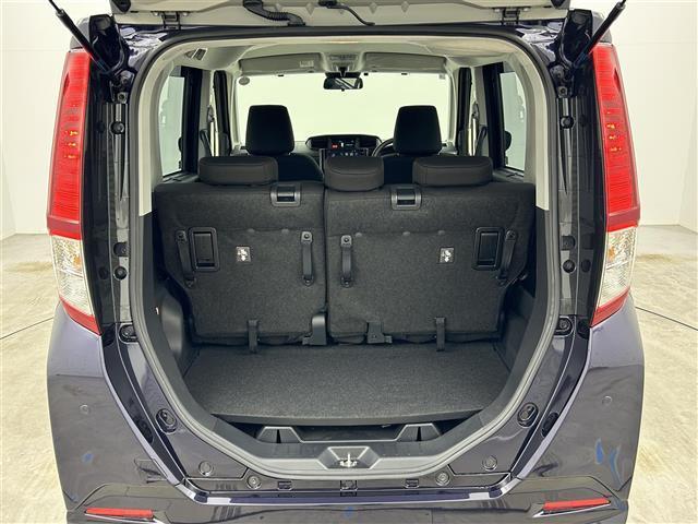 ルーミー Ｇ　両側パワースライドドア　純正９インチディスプレイオーディオ　バックカメラ　衝突軽減ブレーキ　ＣａｒＰｌａｙ　ビルトインＥＴＣ　フルセグＴＶ　オートＬＥＤライト　レーンキープアシスト　ＨＤＭＩ接続（14枚目）