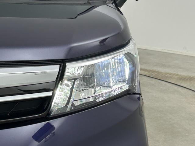 ルーミー Ｇ　両側パワースライドドア　純正９インチディスプレイオーディオ　バックカメラ　衝突軽減ブレーキ　ＣａｒＰｌａｙ　ビルトインＥＴＣ　フルセグＴＶ　オートＬＥＤライト　レーンキープアシスト　ＨＤＭＩ接続（63枚目）