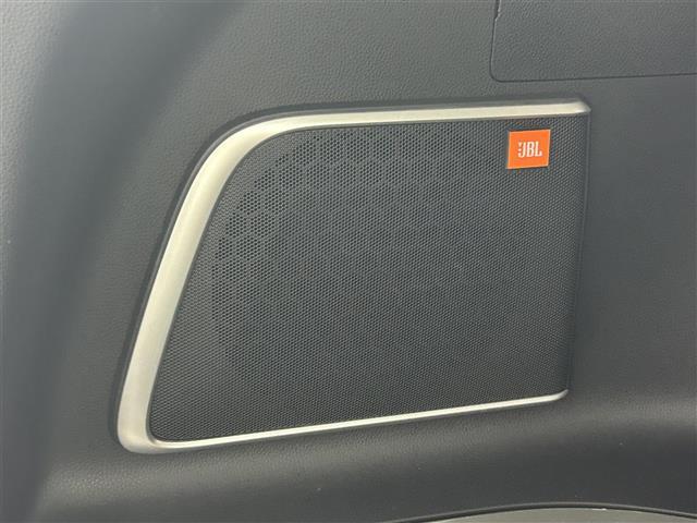 ハリアーハイブリッド Ｚ　モデリスタエアロ　ＪＢＬサウンド　純正１２．３インチナビ　デジタルインナーミラー　レーダークルーズコントロール　衝突軽減ブレーキシステム　パワーシート　ハーフレザーシート　ブラインドスポットモニター（3枚目）