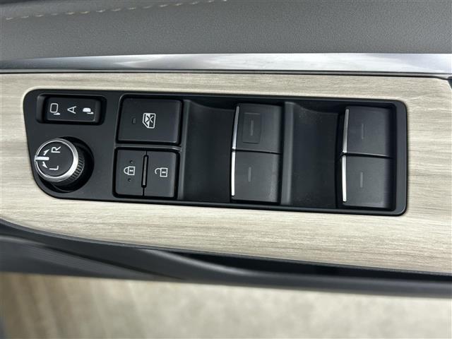 ハリアーハイブリッド Ｚ　モデリスタエアロ　ＪＢＬサウンド　純正１２．３インチナビ　デジタルインナーミラー　レーダークルーズコントロール　衝突軽減ブレーキシステム　パワーシート　ハーフレザーシート　ブラインドスポットモニター（41枚目）