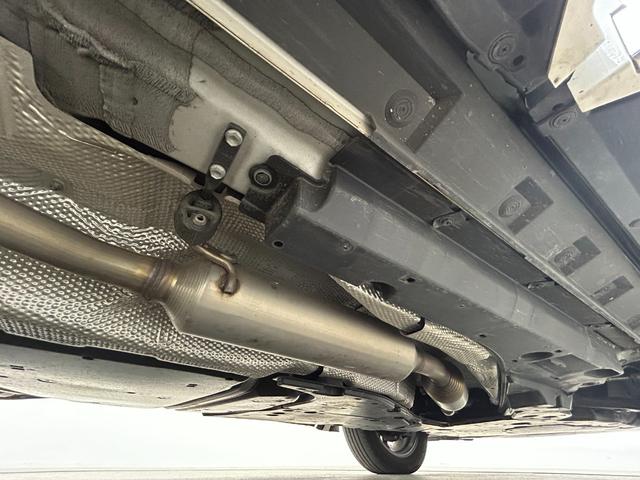 ハリアーハイブリッド Ｚ　モデリスタエアロ　ＪＢＬサウンド　純正１２．３インチナビ　デジタルインナーミラー　レーダークルーズコントロール　衝突軽減ブレーキシステム　パワーシート　ハーフレザーシート　ブラインドスポットモニター（79枚目）