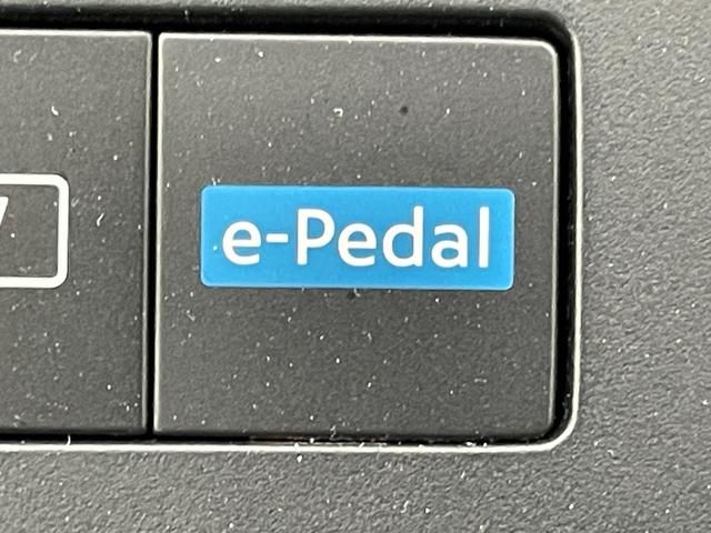 セレナ ｅ－パワー　ハイウェイスターＶ　純正１２．３インチディスプレイオーディオ　両側電動スライド　アラウンドビューモニター　レーダークルーズコントロール　ＥＴＣ２．０　ＬＥＤ　社外ドライブレコーダー　ワイヤレス充電　デジタルインナーミラー（45枚目）