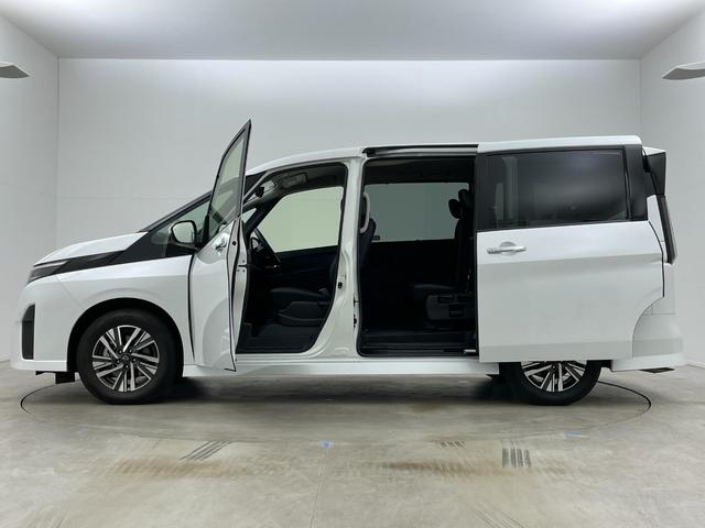 セレナ ｅ－パワー　ハイウェイスターＶ　純正１２．３インチディスプレイオーディオ　両側電動スライド　アラウンドビューモニター　レーダークルーズコントロール　ＥＴＣ２．０　ＬＥＤ　社外ドライブレコーダー　ワイヤレス充電　デジタルインナーミラー（70枚目）