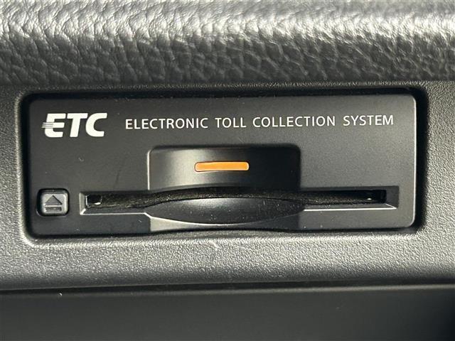 エルグランド 250ハイウェイスターS 純正8インチナビ 純正後席モニター サンルーフ 両側パワースライド アラウンドビューモニター レーダークルーズコントロール ビルトインETC LEDヘッドライト 社外ドライブレコーダー コーナーセンサ(24枚目)