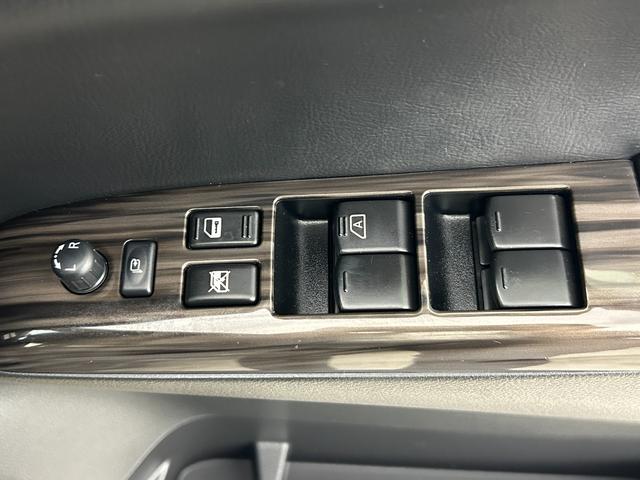 エルグランド 250ハイウェイスターS 純正8インチナビ 純正後席モニター サンルーフ 両側パワースライド アラウンドビューモニター レーダークルーズコントロール ビルトインETC LEDヘッドライト 社外ドライブレコーダー コーナーセンサ(49枚目)