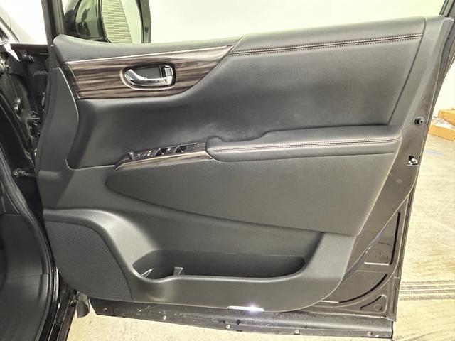 エルグランド 250ハイウェイスターS 純正8インチナビ 純正後席モニター サンルーフ 両側パワースライド アラウンドビューモニター レーダークルーズコントロール ビルトインETC LEDヘッドライト 社外ドライブレコーダー コーナーセンサ(51枚目)