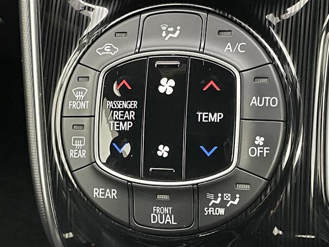 エスクァイア Ｇｉ　プレミアムパッケージ　ブラックテーラード　純正１０インチナビ　両側電動スライドドア　純正前後ドライブレコーダー　衝突軽減ブレーキ　レーンキープアシスト　クルーズコントロール　シートヒーター　ハーフレザーシート　ビルトインＥＴＣ　ＬＥＤ　フォグ（34枚目）