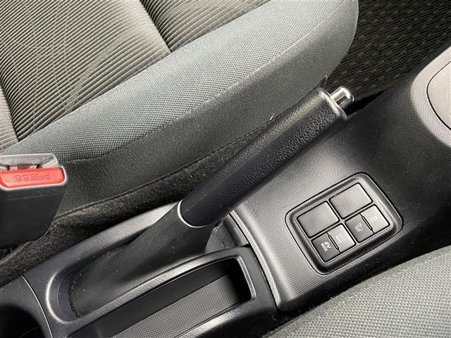 アクア S スタイルブラック 純正ナビ バックカメラ ETC トヨタセーフティーセンス プリクラッシュセーフティ レーンキープアシスト オートマチックハイビーム フロアマット オートエアコン オートライト フォグ スマートキー(41枚目)