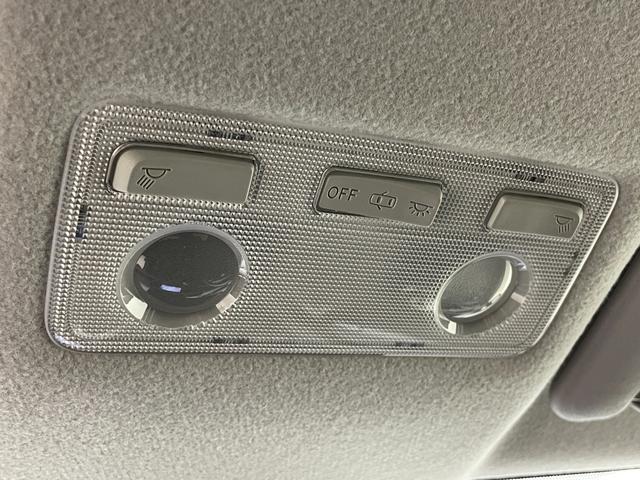 アクア S スタイルブラック 純正ナビ バックカメラ ETC トヨタセーフティーセンス プリクラッシュセーフティ レーンキープアシスト オートマチックハイビーム フロアマット オートエアコン オートライト フォグ スマートキー(45枚目)