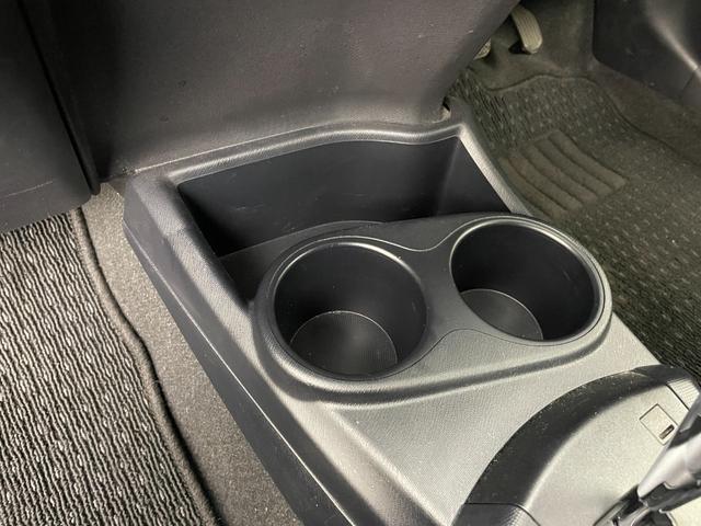 アクア S スタイルブラック 純正ナビ バックカメラ ETC トヨタセーフティーセンス プリクラッシュセーフティ レーンキープアシスト オートマチックハイビーム フロアマット オートエアコン オートライト フォグ スマートキー(47枚目)