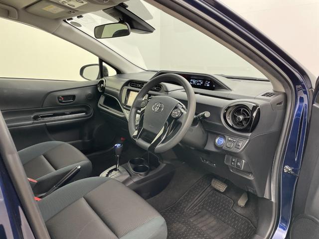 アクア S スタイルブラック 純正ナビ バックカメラ ETC トヨタセーフティーセンス プリクラッシュセーフティ レーンキープアシスト オートマチックハイビーム フロアマット オートエアコン オートライト フォグ スマートキー(51枚目)