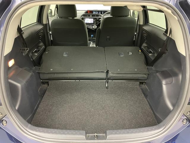 アクア S スタイルブラック 純正ナビ バックカメラ ETC トヨタセーフティーセンス プリクラッシュセーフティ レーンキープアシスト オートマチックハイビーム フロアマット オートエアコン オートライト フォグ スマートキー(57枚目)