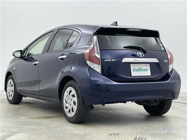 アクア S スタイルブラック 純正ナビ バックカメラ ETC トヨタセーフティーセンス プリクラッシュセーフティ レーンキープアシスト オートマチックハイビーム フロアマット オートエアコン オートライト フォグ スマートキー(60枚目)