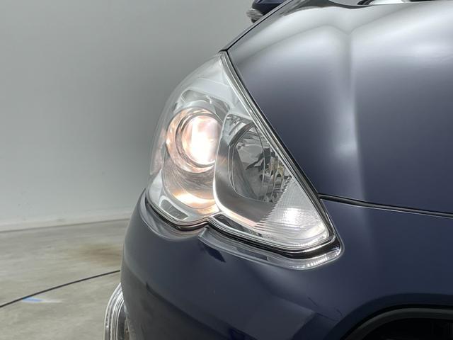 アクア S スタイルブラック 純正ナビ バックカメラ ETC トヨタセーフティーセンス プリクラッシュセーフティ レーンキープアシスト オートマチックハイビーム フロアマット オートエアコン オートライト フォグ スマートキー(62枚目)