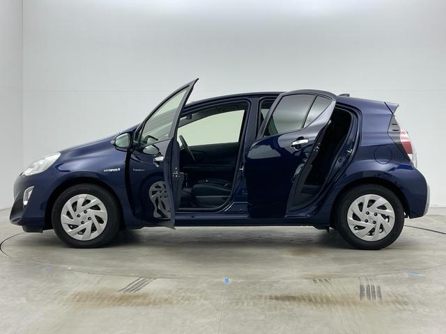 アクア S スタイルブラック 純正ナビ バックカメラ ETC トヨタセーフティーセンス プリクラッシュセーフティ レーンキープアシスト オートマチックハイビーム フロアマット オートエアコン オートライト フォグ スマートキー(70枚目)