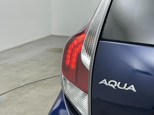 アクア S スタイルブラック 純正ナビ バックカメラ ETC トヨタセーフティーセンス プリクラッシュセーフティ レーンキープアシスト オートマチックハイビーム フロアマット オートエアコン オートライト フォグ スマートキー(72枚目)