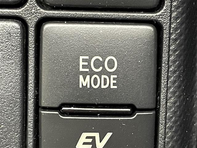 アクア S スタイルブラック 純正SDナビ バックカメラ プッシュスタート スマートキー ビルトインETC アイドリングストップ LEDヘッドライト トヨタセーフティセンス 衝突軽減ブレーキ レーンキープアシスト 横滑り防止装置(40枚目)