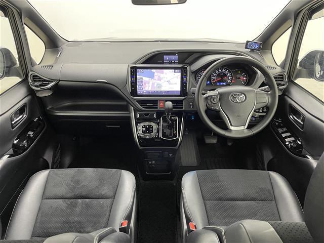 ヴォクシー ＺＳ　煌ＩＩＩ　アルパイン１１インチナビ　社外１２．８インチ後席モニター　ユピテルレーダー　両側パワースライド　ビルトインＥＴＣ　ＬＥＤライト　クルーズコントロール　バックカメラ　ドライブレコーダー　衝突軽減ブレーキ（12枚目）