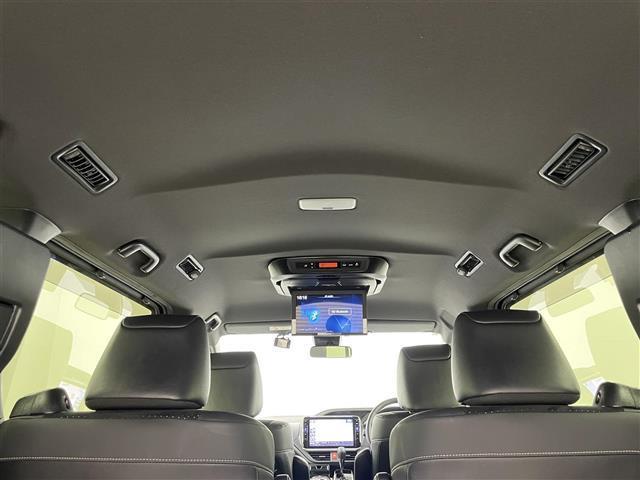 ヴォクシー ＺＳ　煌ＩＩＩ　アルパイン１１インチナビ　社外１２．８インチ後席モニター　ユピテルレーダー　両側パワースライド　ビルトインＥＴＣ　ＬＥＤライト　クルーズコントロール　バックカメラ　ドライブレコーダー　衝突軽減ブレーキ（13枚目）