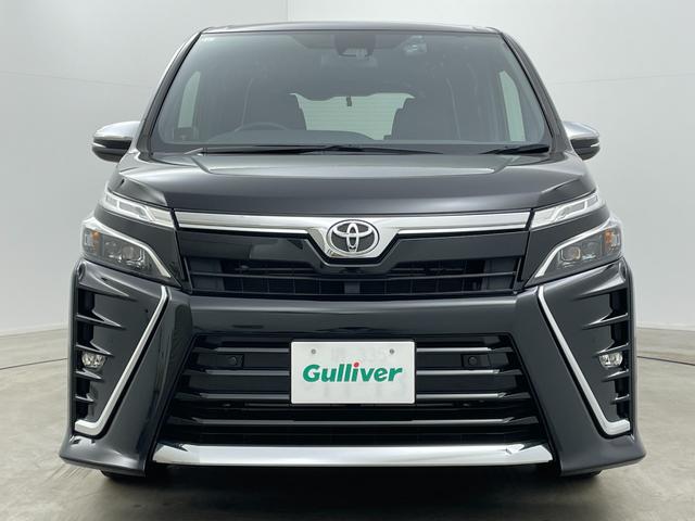 ヴォクシー ＺＳ　煌ＩＩＩ　アルパイン１１インチナビ　社外１２．８インチ後席モニター　ユピテルレーダー　両側パワースライド　ビルトインＥＴＣ　ＬＥＤライト　クルーズコントロール　バックカメラ　ドライブレコーダー　衝突軽減ブレーキ（61枚目）