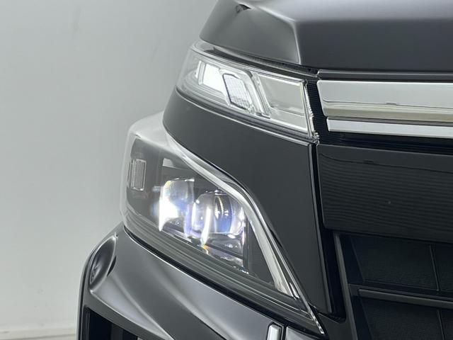 ヴォクシー ＺＳ　煌ＩＩＩ　アルパイン１１インチナビ　社外１２．８インチ後席モニター　ユピテルレーダー　両側パワースライド　ビルトインＥＴＣ　ＬＥＤライト　クルーズコントロール　バックカメラ　ドライブレコーダー　衝突軽減ブレーキ（62枚目）