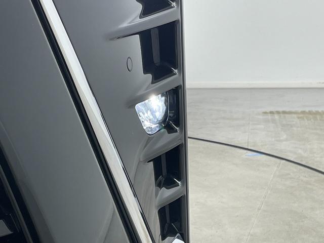 ヴォクシー ＺＳ　煌ＩＩＩ　アルパイン１１インチナビ　社外１２．８インチ後席モニター　ユピテルレーダー　両側パワースライド　ビルトインＥＴＣ　ＬＥＤライト　クルーズコントロール　バックカメラ　ドライブレコーダー　衝突軽減ブレーキ（64枚目）